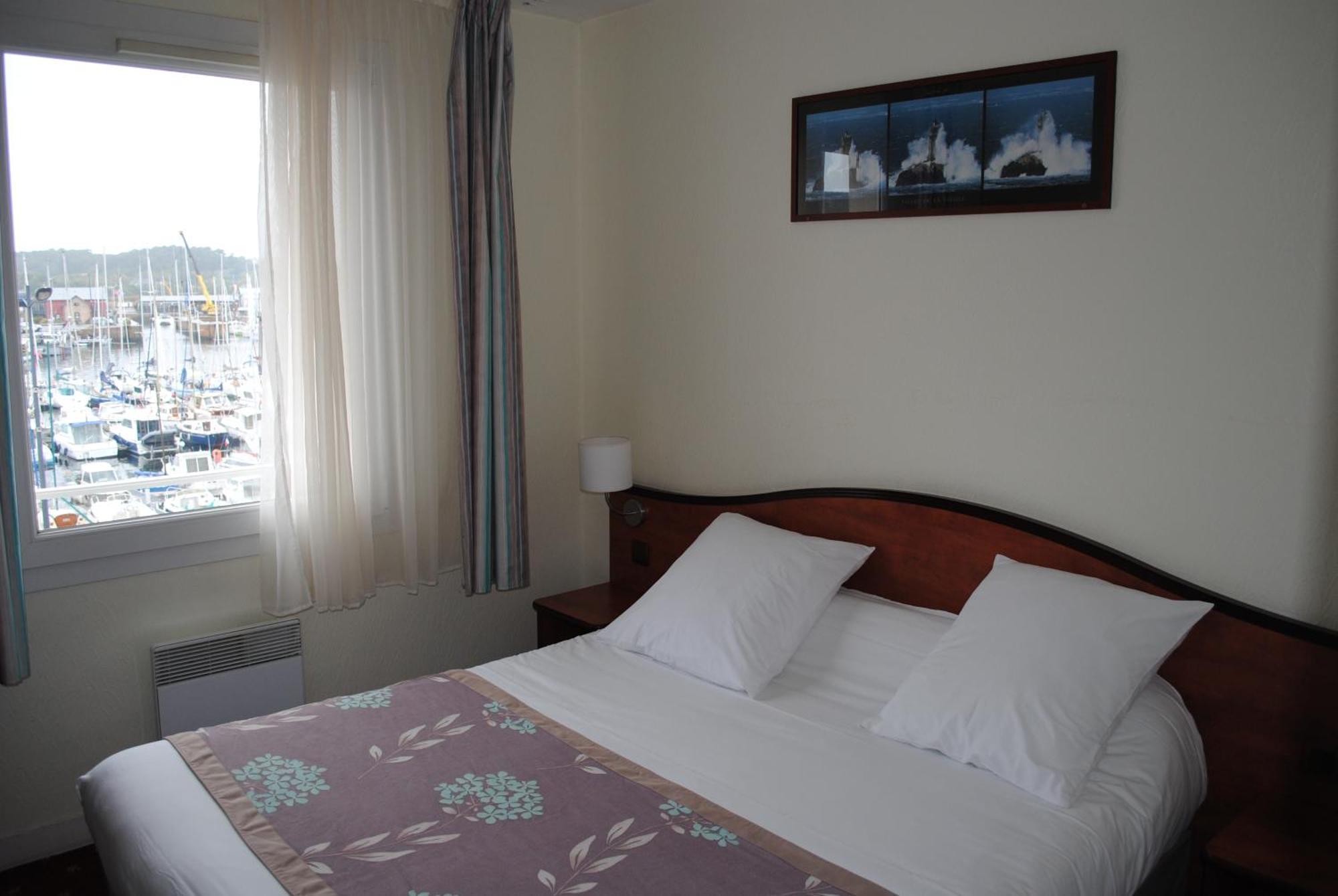Hotel Le Goelo - Port De 潘波勒 外观 照片