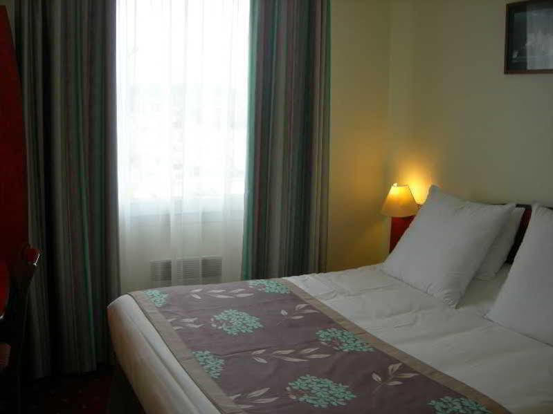 Hotel Le Goelo - Port De 潘波勒 外观 照片