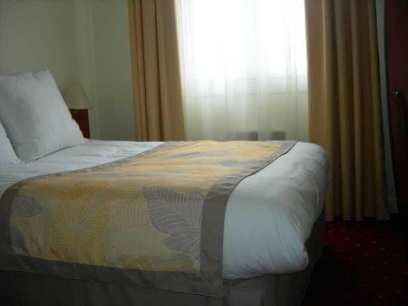 Hotel Le Goelo - Port De 潘波勒 外观 照片