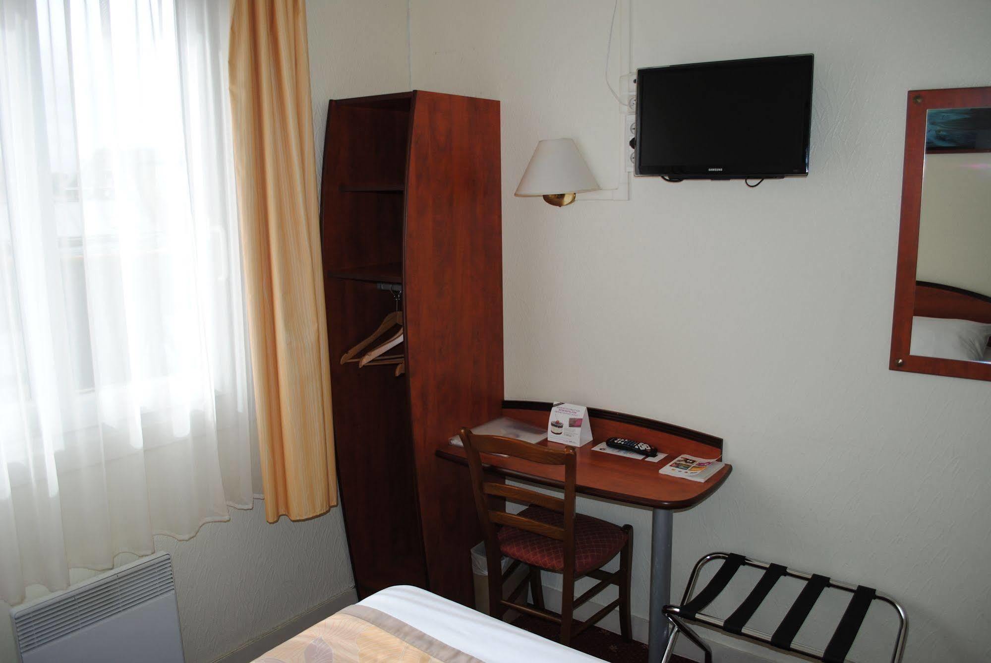 Hotel Le Goelo - Port De 潘波勒 外观 照片